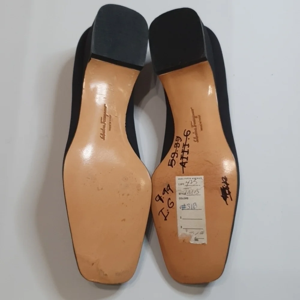NEW Salvatore Ferragamo Vintage Tours Slip on Bla